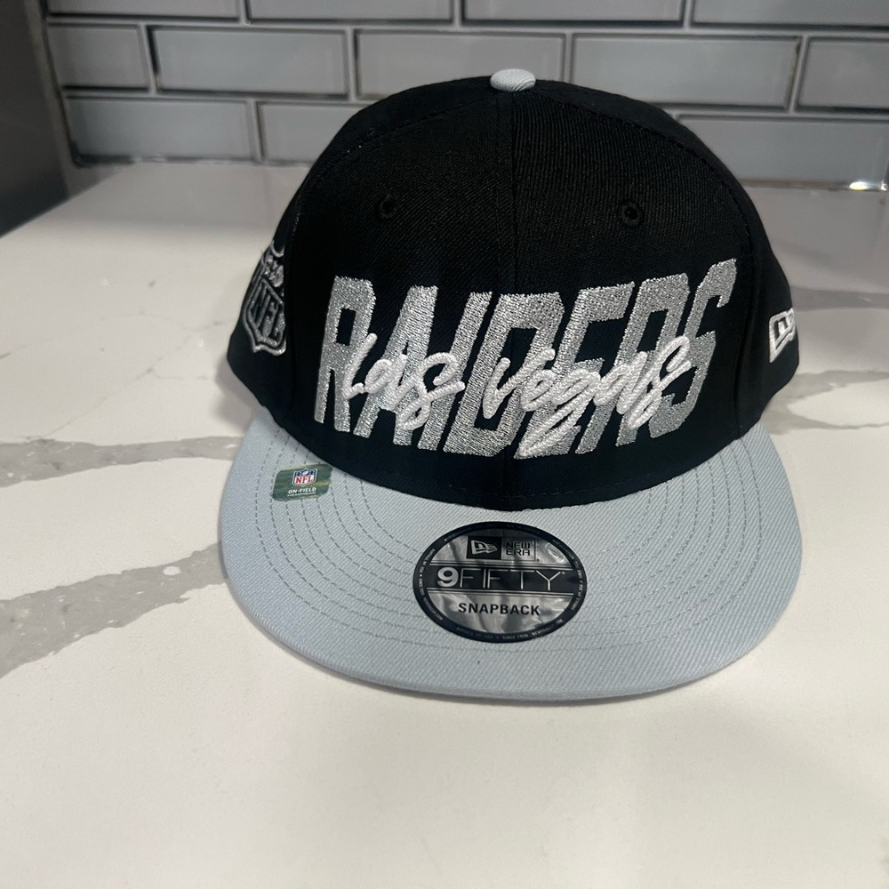 LAS VEGAS RAIDERS NFL NEW ERA 59FIFTY OFFICIAL 2022 DRAFT Snapback BLK HAT/CAP